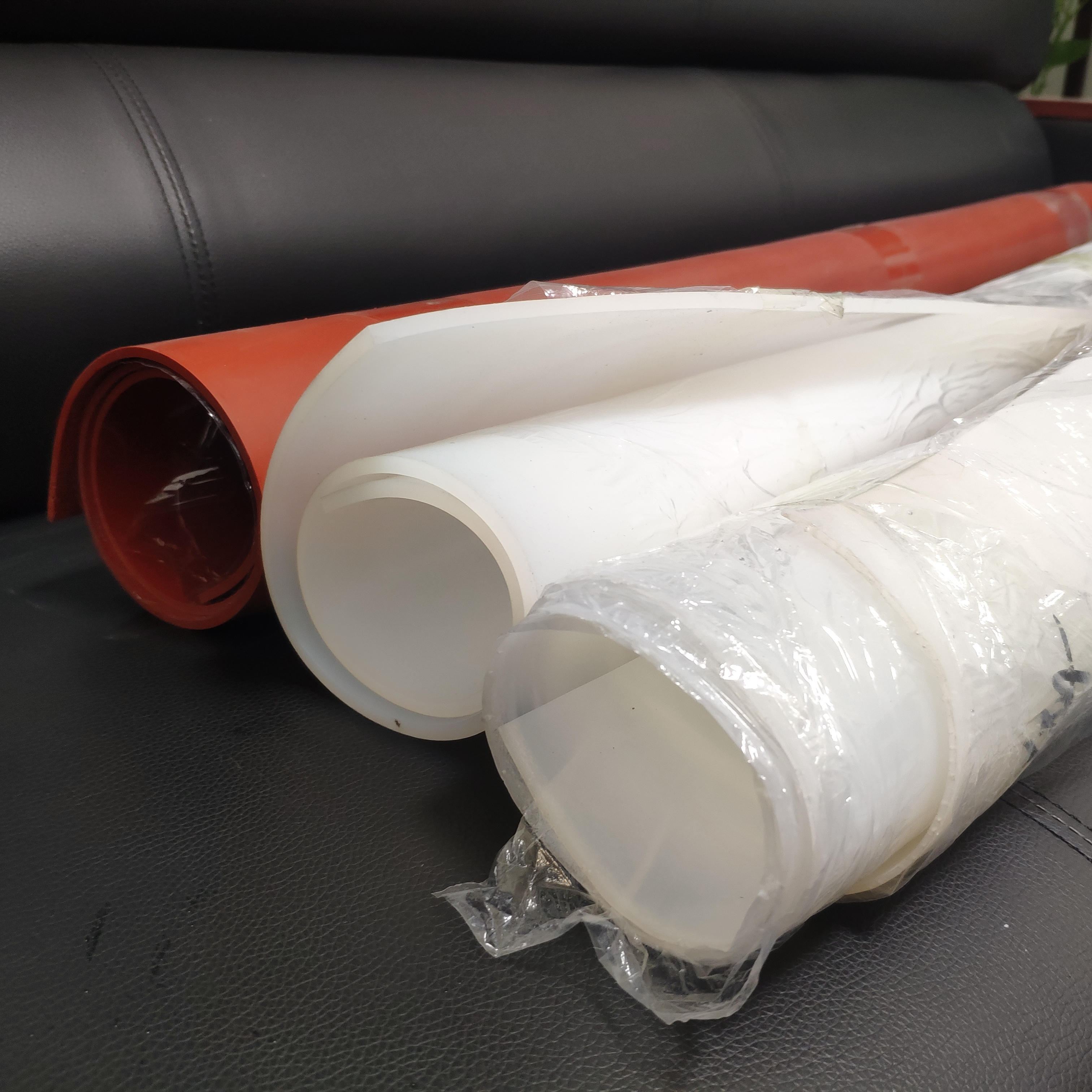 批发耐高温白色红色黑色透明色硅胶板硅胶垫